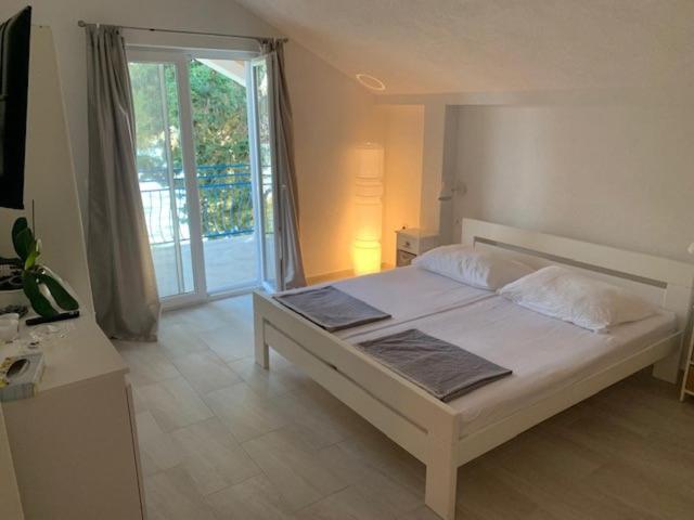 Seaside Apartment Padre Бибине Екстериор снимка