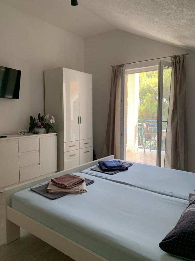 Seaside Apartment Padre Бибине Екстериор снимка